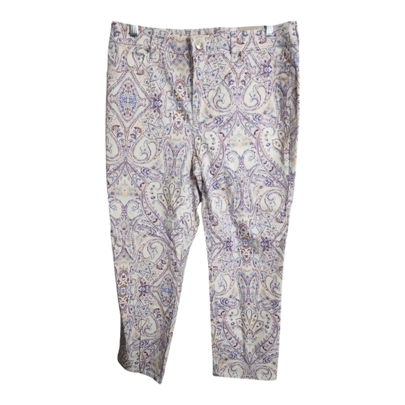 Chico's Pants - Chicos Girlfriend Sateen Paisley Slim Leg Crop Casual Office Preppy Party Pant 6